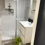 Apartament Lumineux, Idealement Situe - Enfants Bienvenus *