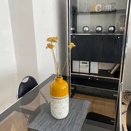 Lumineux, Idealement Situe - Enfants Bienvenus * Namur